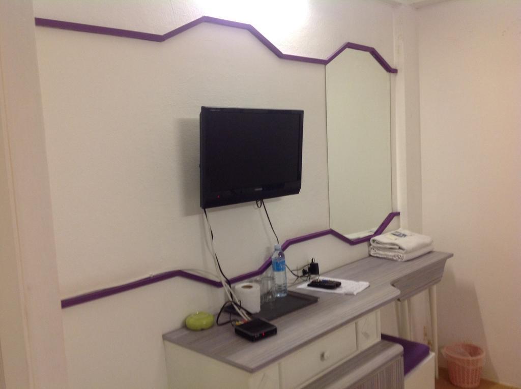 צ'יאנג מאי Highway Hotel מראה חיצוני תמונה